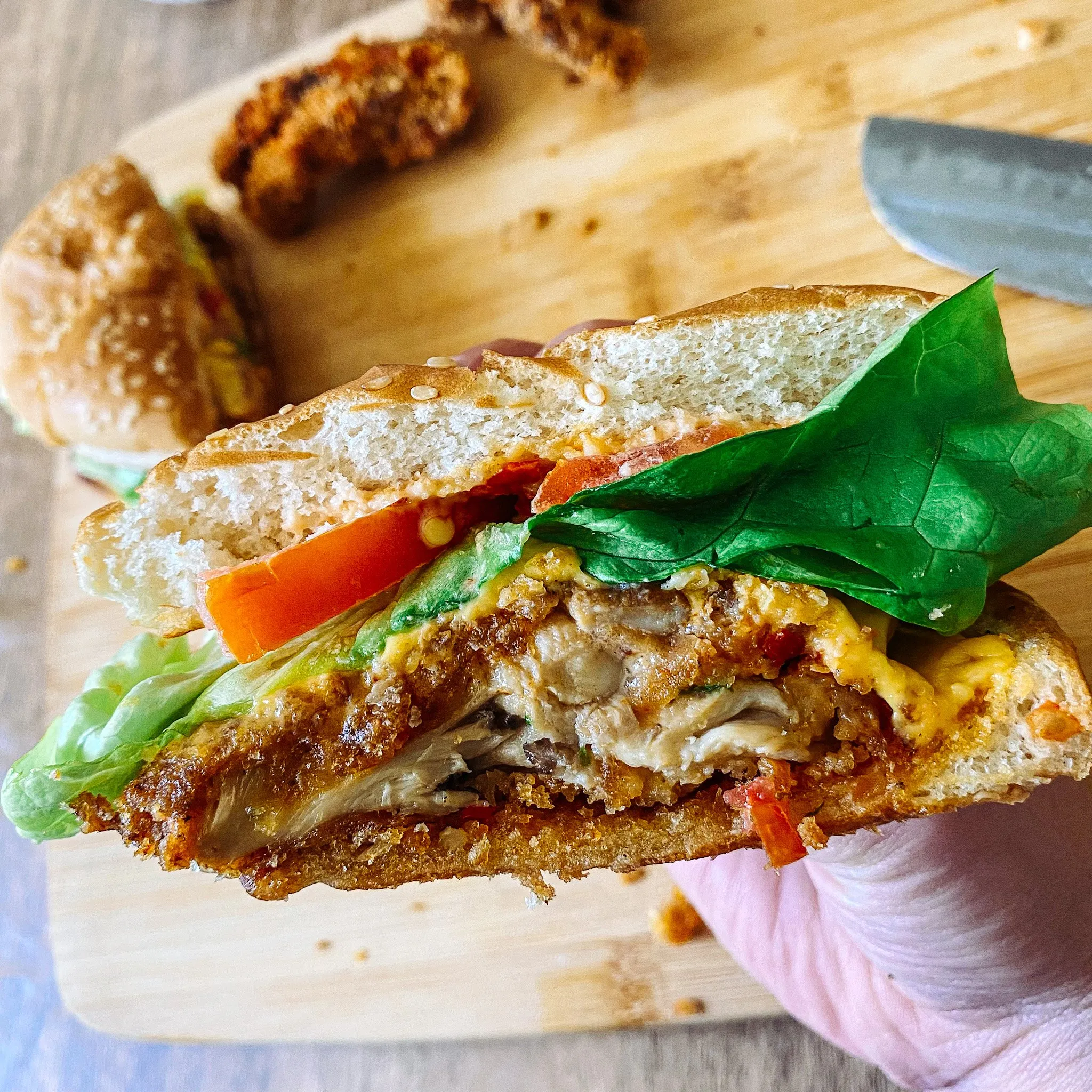 Spicy Crispy Mushroom Burger (Vegan-friendly)