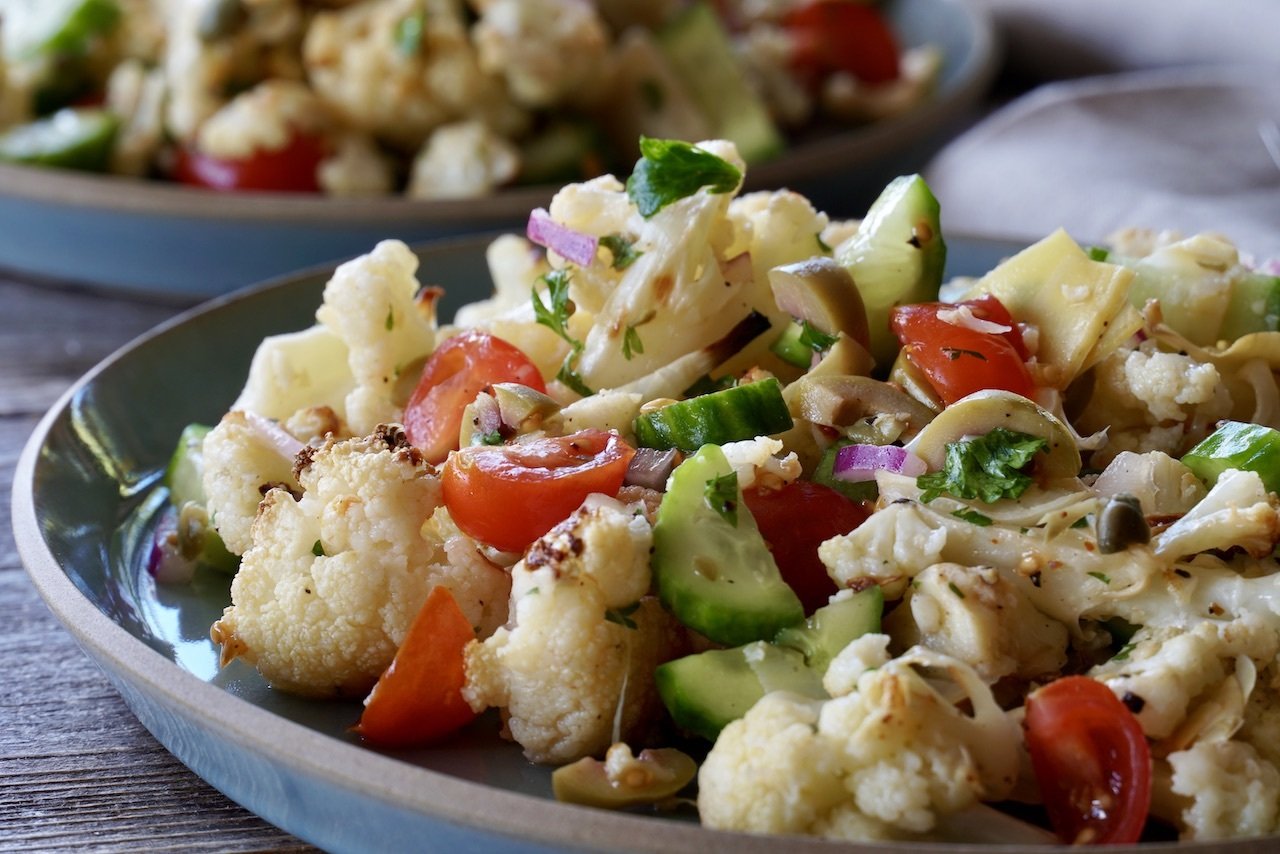 MEDITERRANEAN CAULIFLOWER SALAD