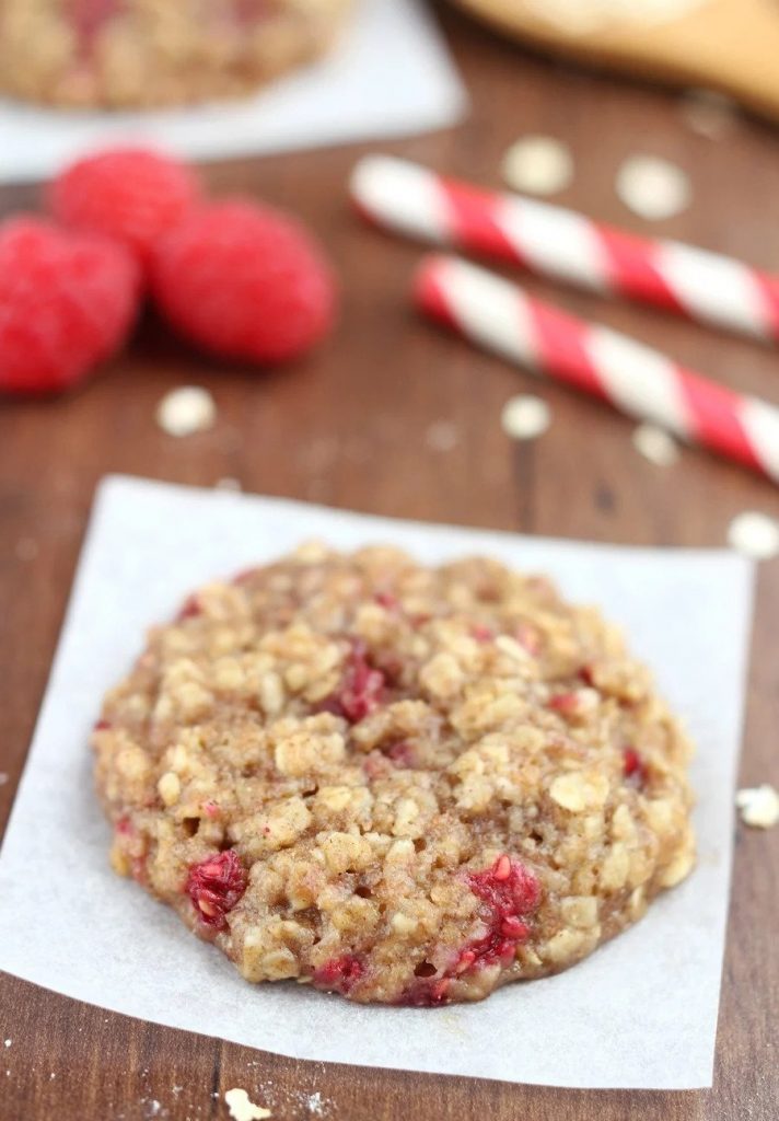 Healthy Raspberry Oatmeal Cookies