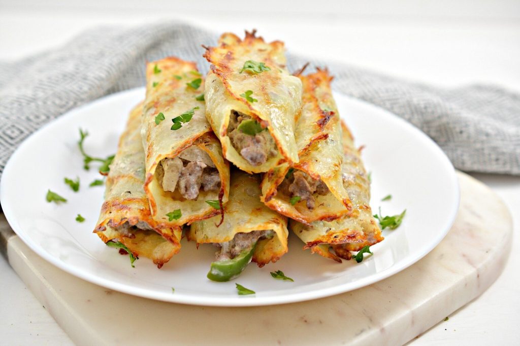 Keto Philly cheesesteak roll ups